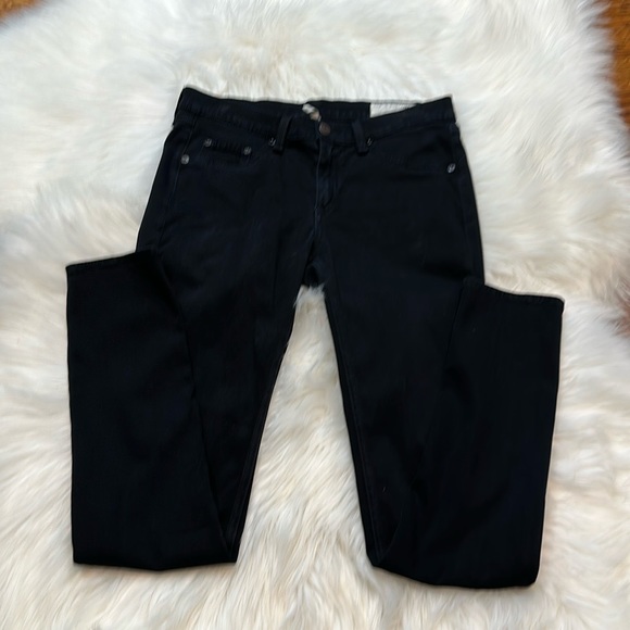Rag & Bone Legging Jean in Black - Picture 3 of 6